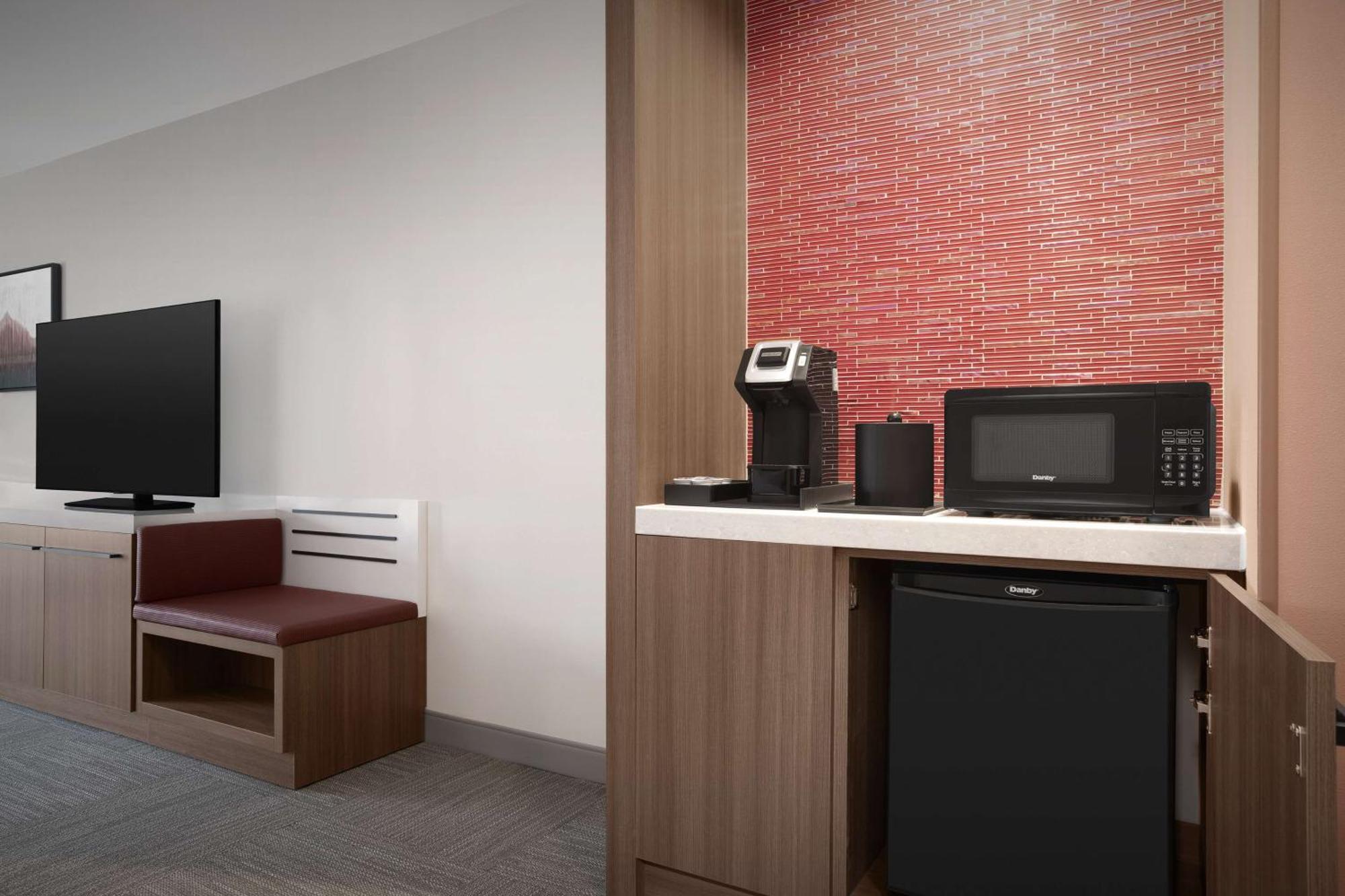 Hilton Garden Inn Denver Airport Tower Road Eksteriør billede